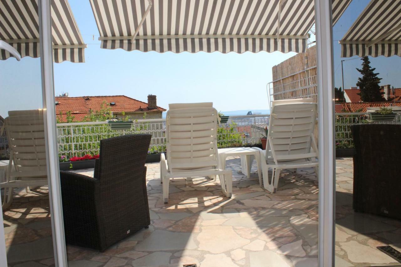 Apartments Bruno Split Exterior foto